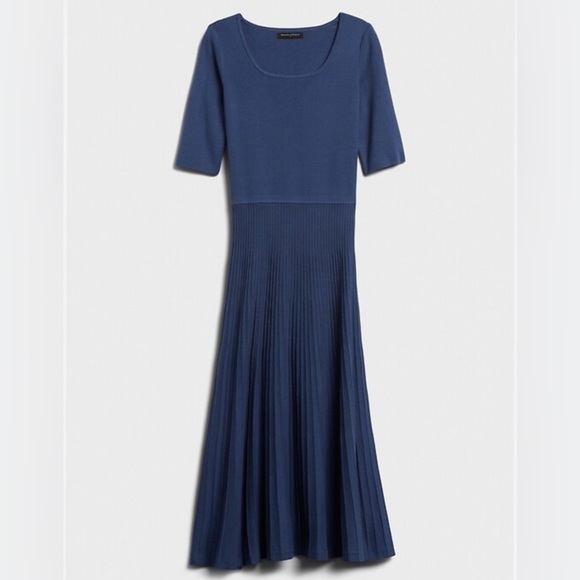 Dresses & Skirts - Banana Republic Fit And Flare Sweater Dress Navy Blue Cotton Blend Size Large